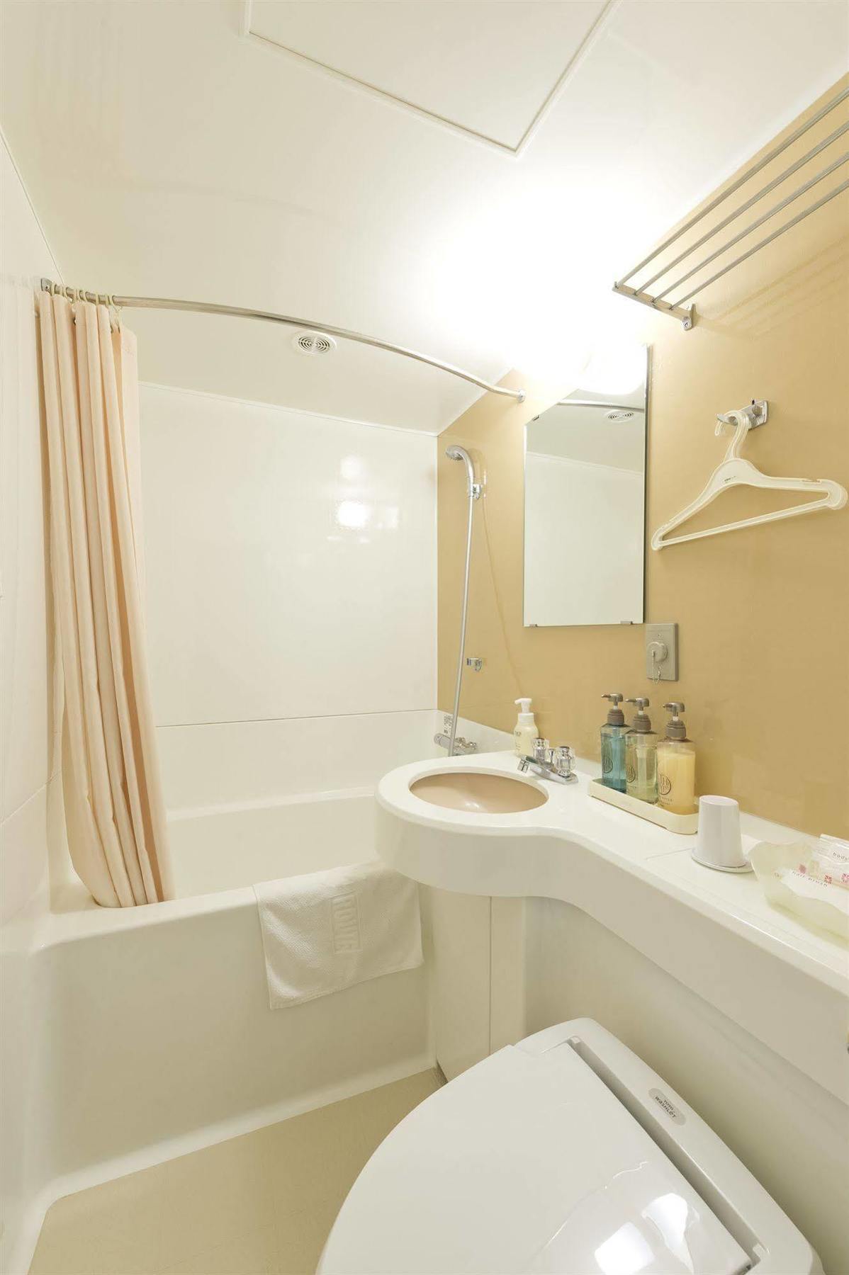 Hotel Sunroute Sapporo Esterno foto